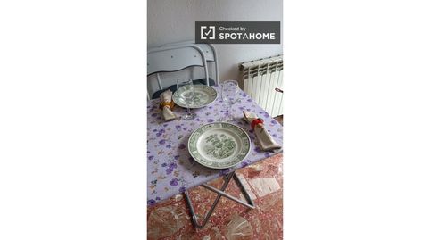 Photo 4 of Room in Portazgo, Madrid Capital