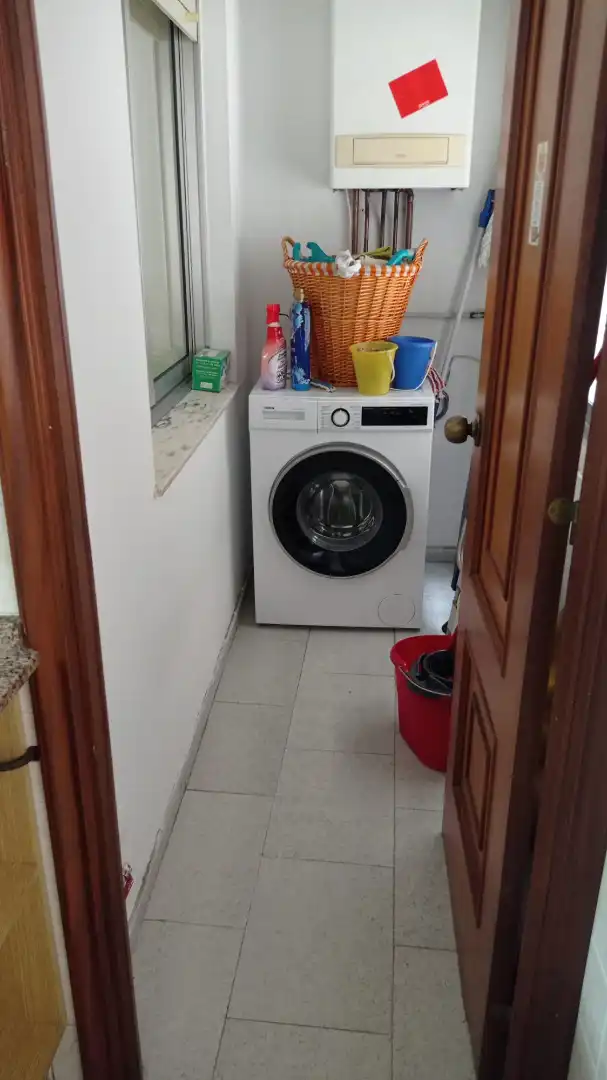 Cuina de Pis en venda en Foz amb Calefacció, Moblat i Balcó