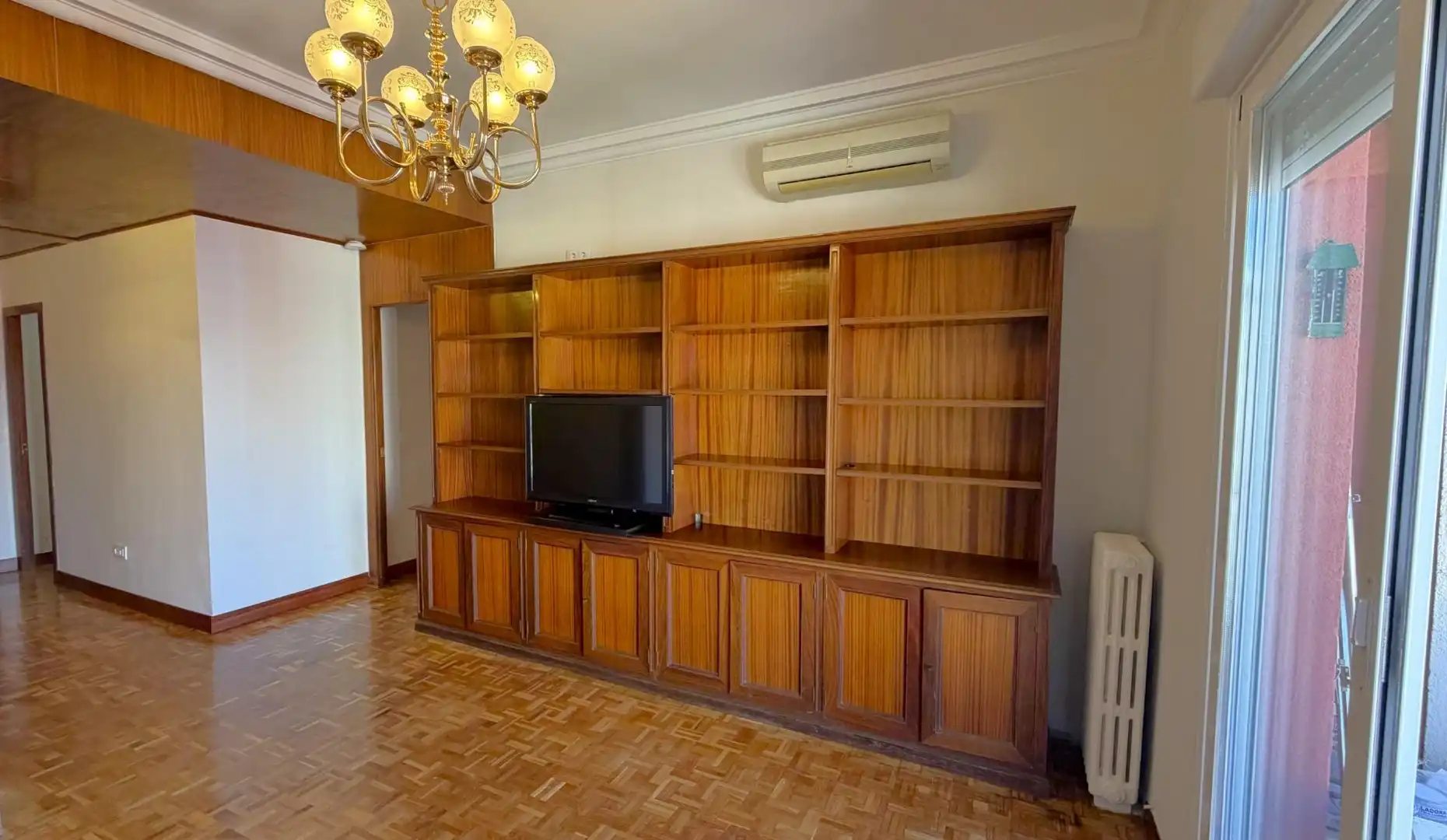 Sala d'estar de Pis de lloguer en Madrid amb Aire condicionat, Calefacció i Parquet