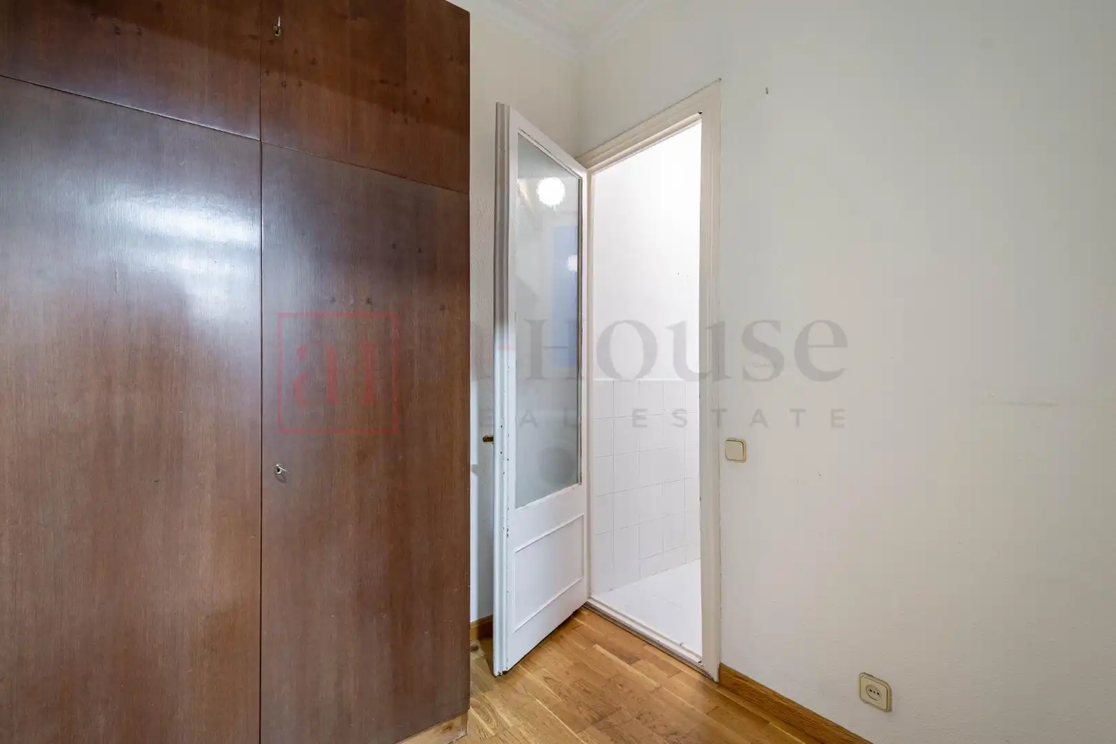 Appartamento con ascensore in vendita a Carrer Carrer Escorial, imagen 4