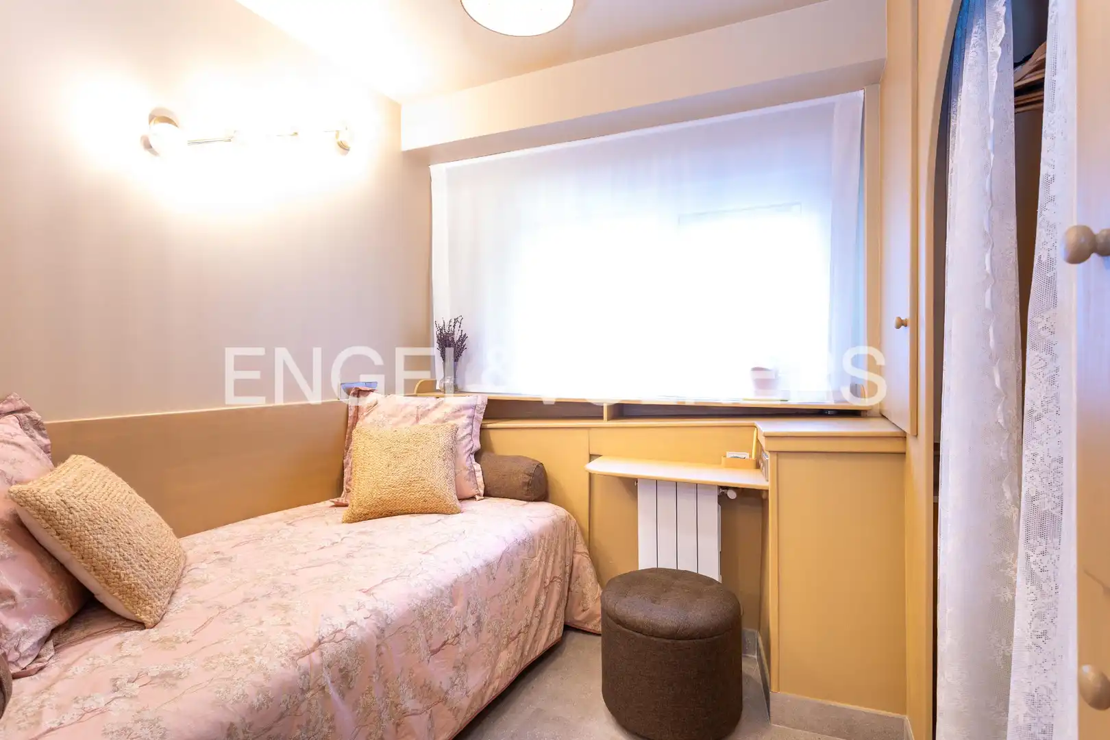 Bedroom of Study for sale in Santander  with Heating, Furnished and Balcony