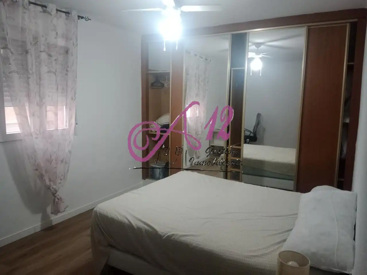 Bedroom of Flat for share in Burjassot  with Air Conditioner, Terrace and Furnished