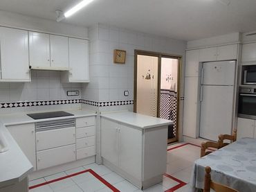 Flat with balcony for sale in Elche ciudad