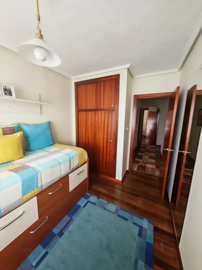 Habitación de Piso en venta en Laredo