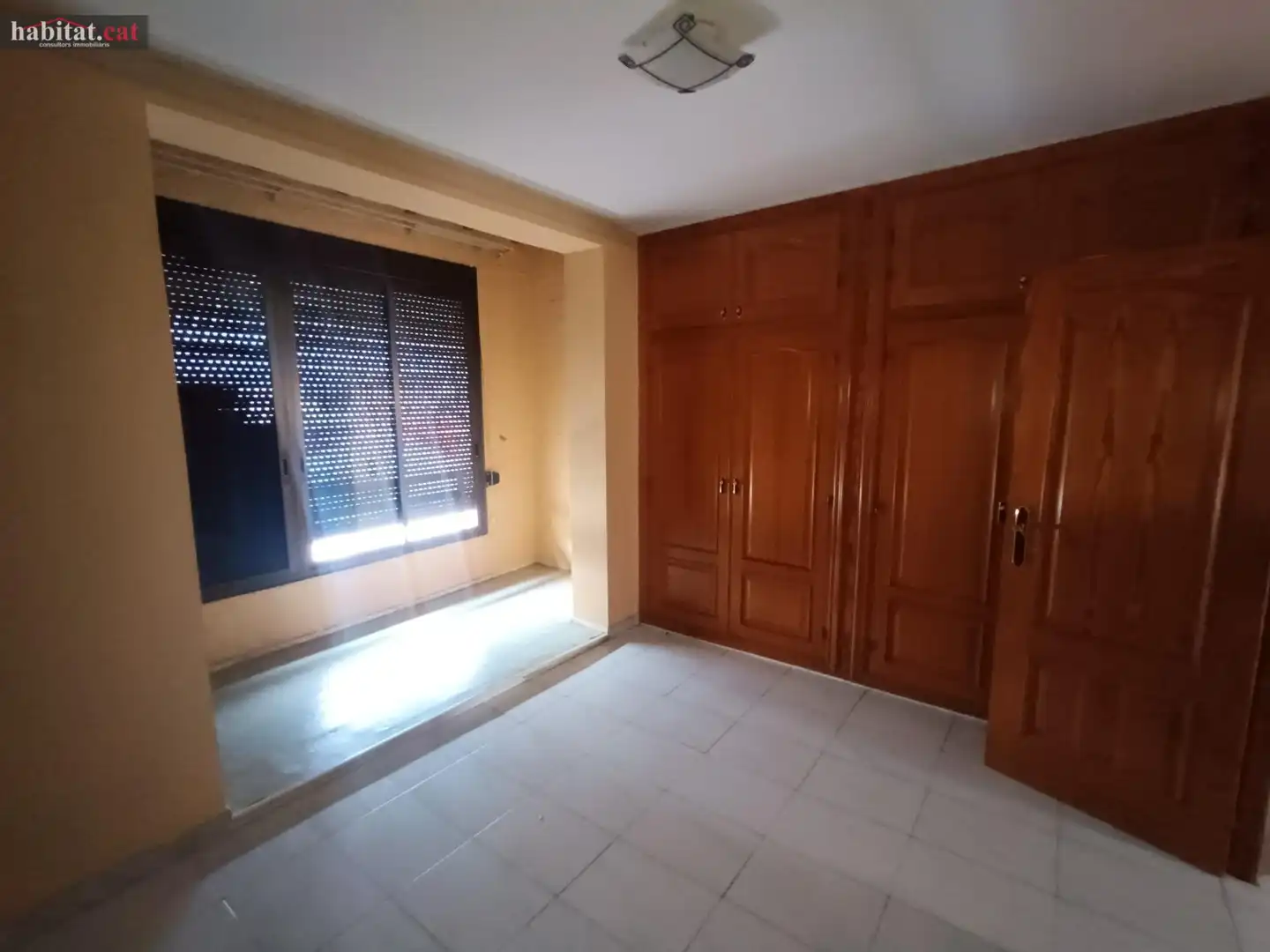 Habitación de Casa adosada en venta en Cubelles con Calefacción y Balcón