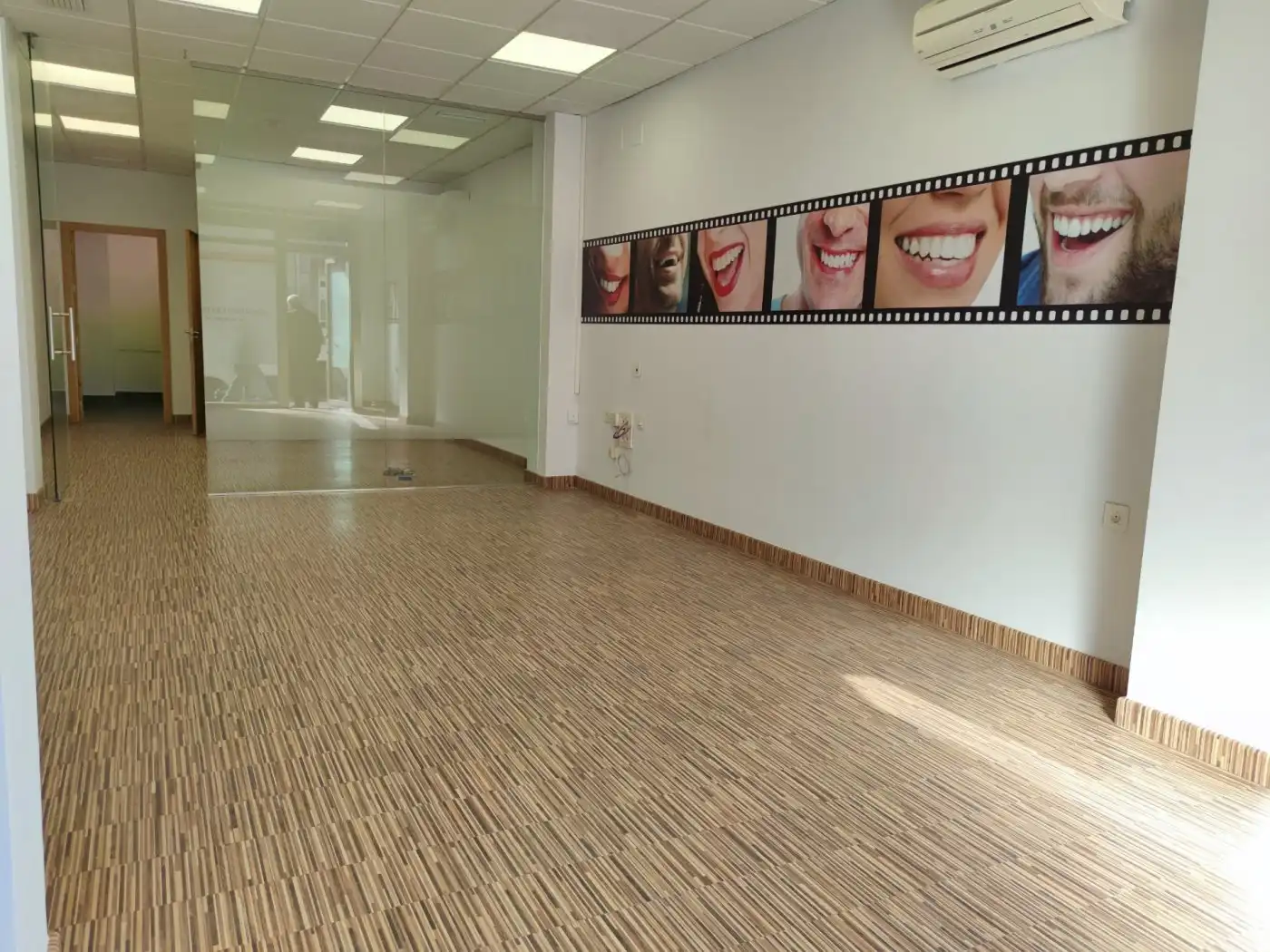 Commercial properties for rent in Calle ASOCIACION, 39, Fátima - El Panderón