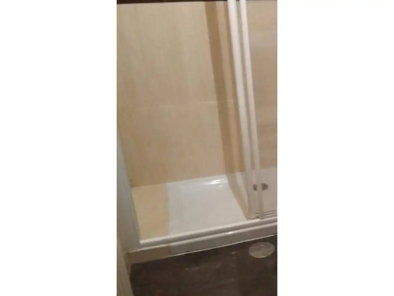 Bathroom of Flat for rent in Ourense Capital   with Heating, Parquet flooring and Balcony