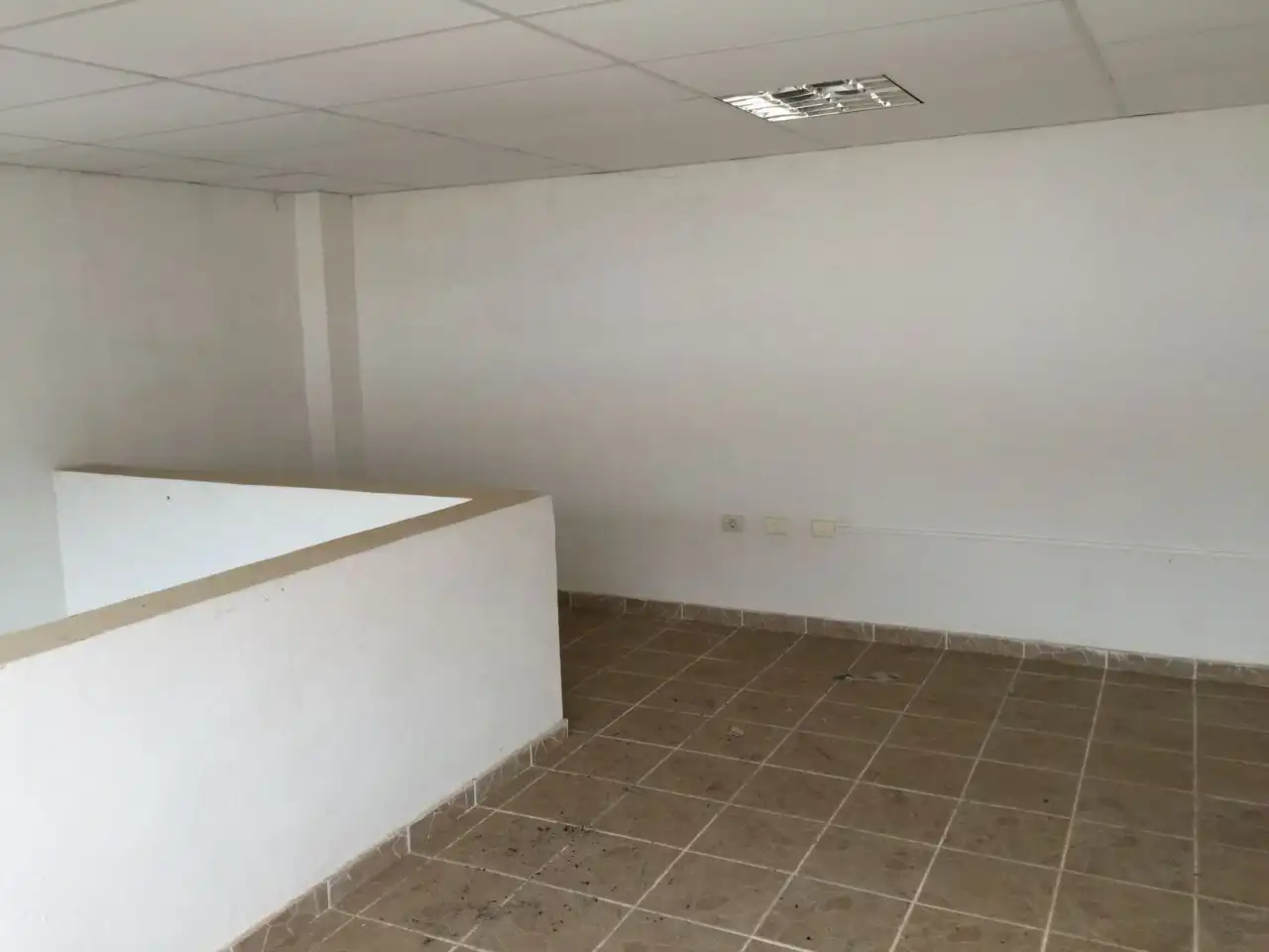 Fabrikhallen zur Miete in Adeje
