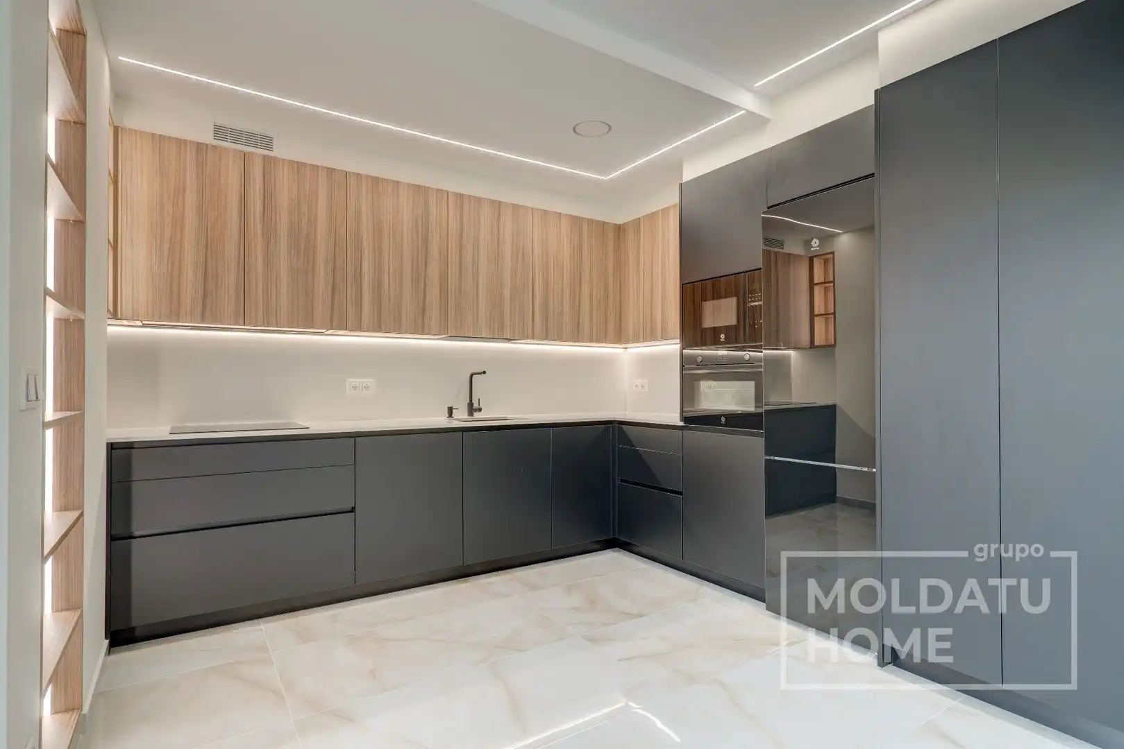 Cocina de Apartamento en venta en Donostia - San Sebastián  con Aire acondicionado, Calefacción y Terraza