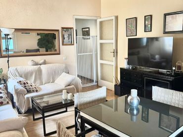 Flat with lift for sale in Guzmán el Bueno 79