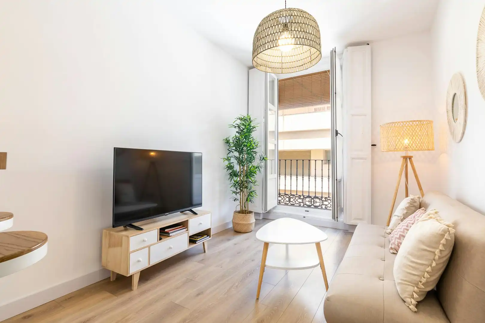 Wohnzimmer von Wohnung zur Miete in Ciutat Vella 