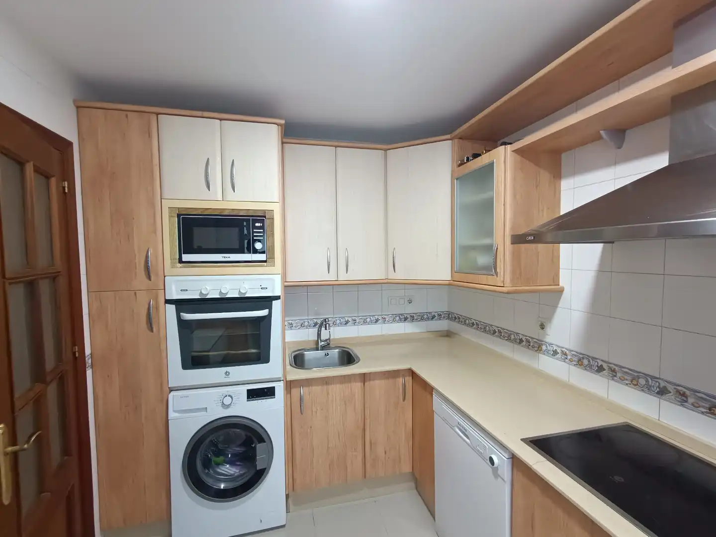 Appartamento con ascensore in vendita a Calle Matrona Ana Mariscal 2, imagen 4