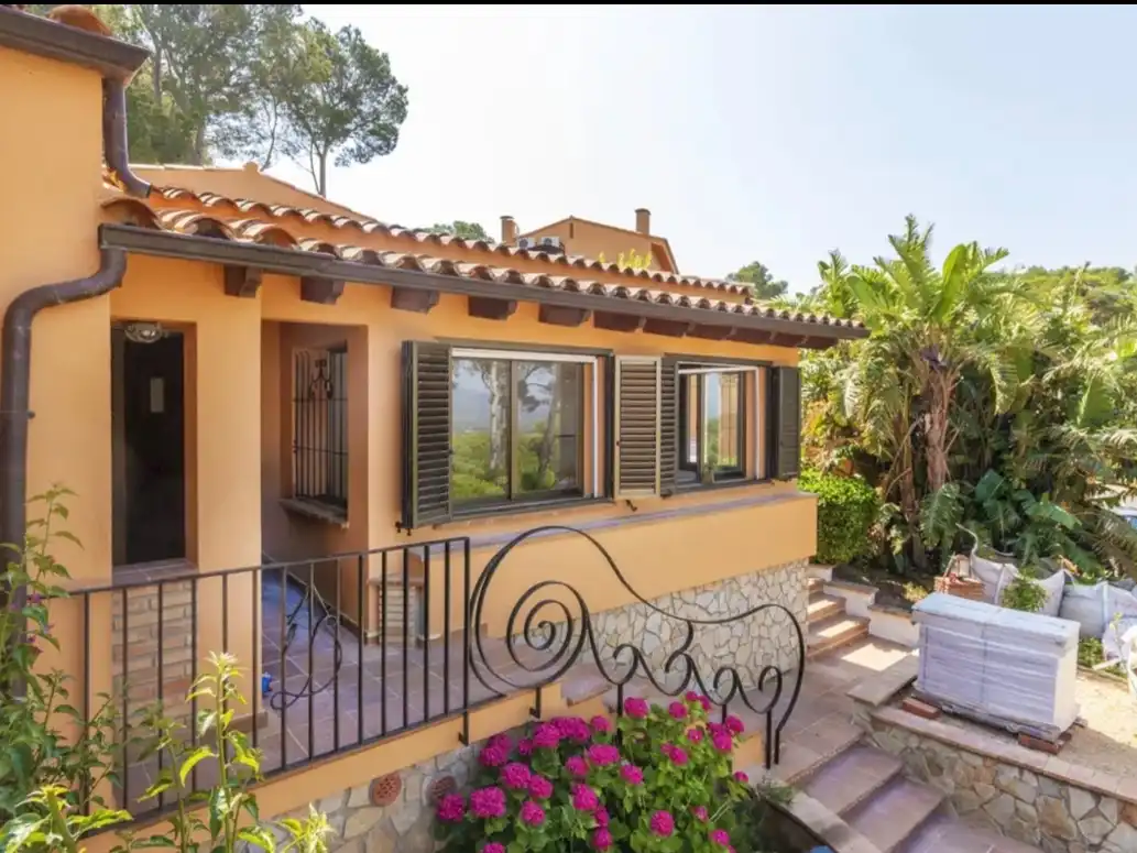 Haus mit Garten zum Verkauf in Carrer Guatemala 6, imagen 8