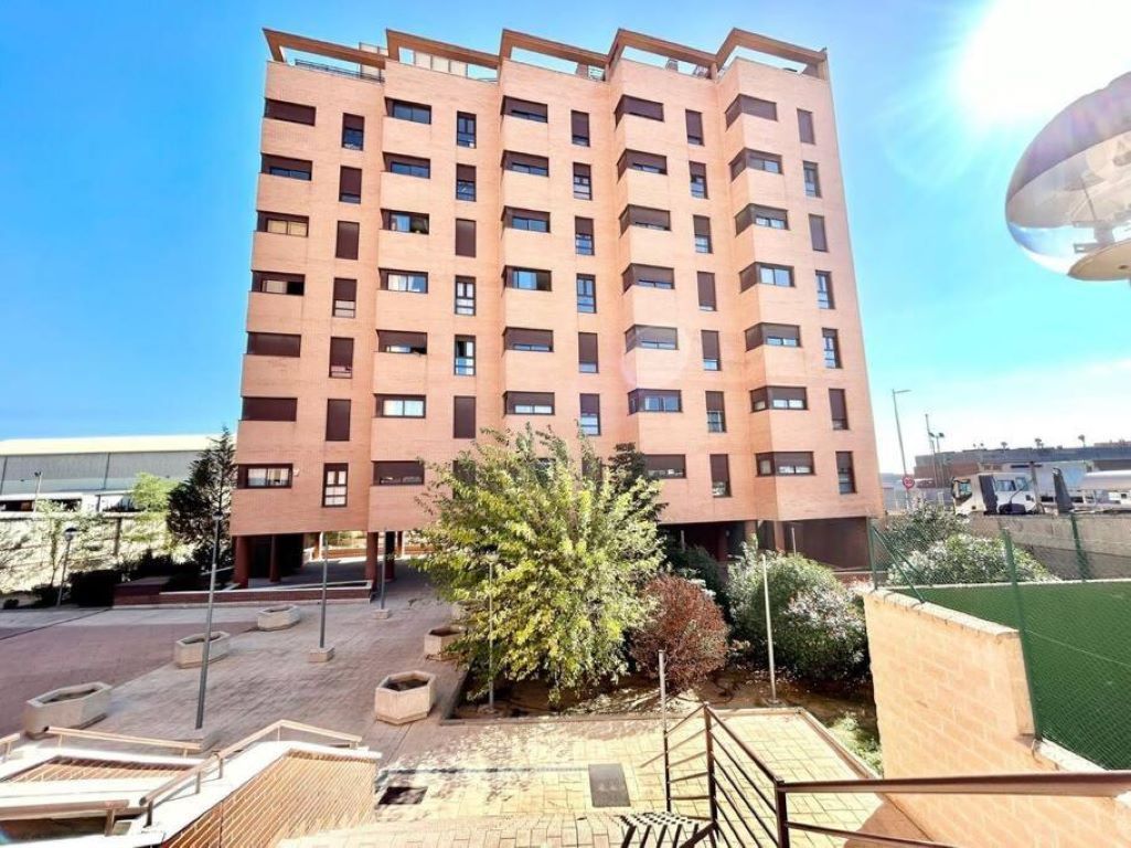 Exterior view of Flat to rent in  Madrid Capital  with Air Conditioner, Heating and Furnished