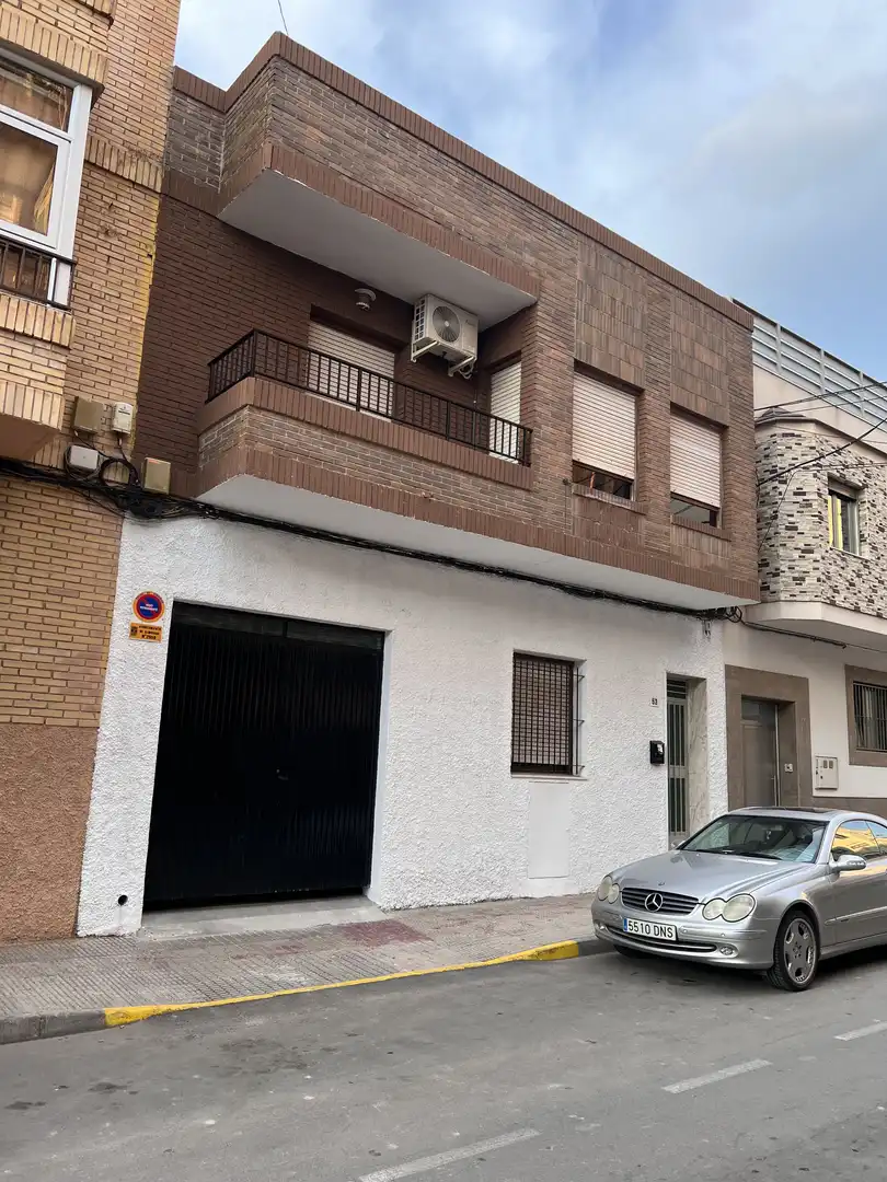 Vista exterior de Casa o chalet en venta en Almoradí con Aire acondicionado, Terraza y Trastero