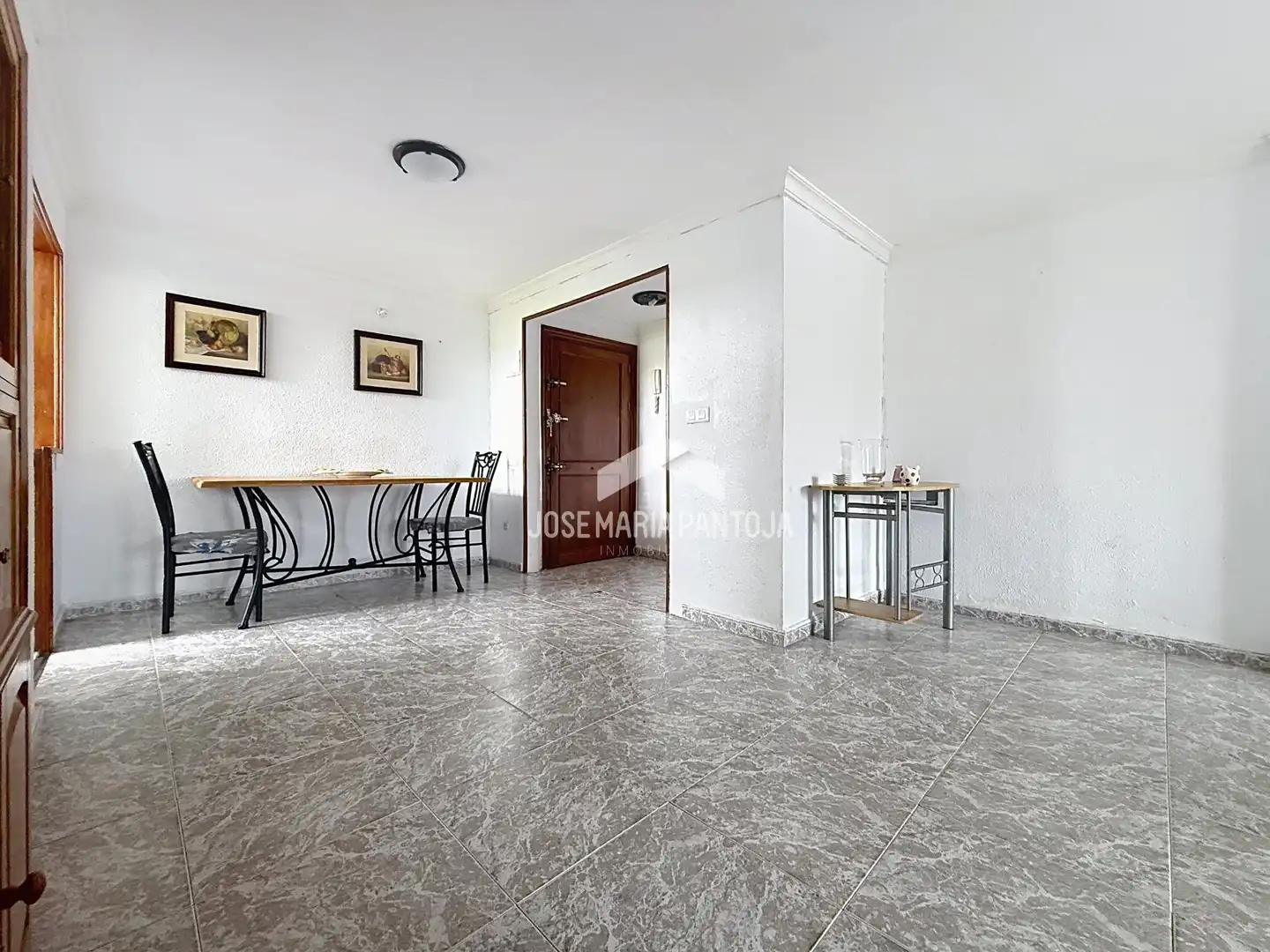 Sala d'estar de Pis en venda en Chapín - Campus Universitario - Navinco