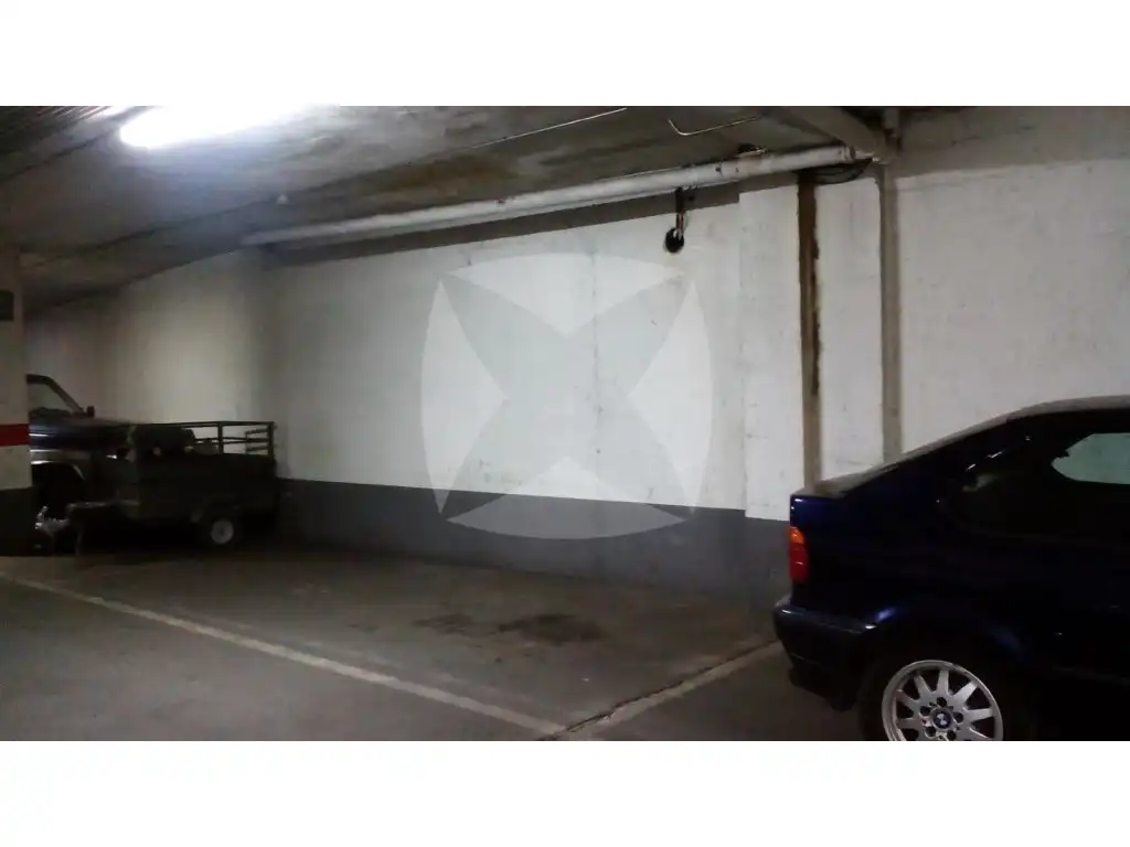 Garage for rent in Avenida del Perú, Valdepasillas - La Paz - Huerta Rosales