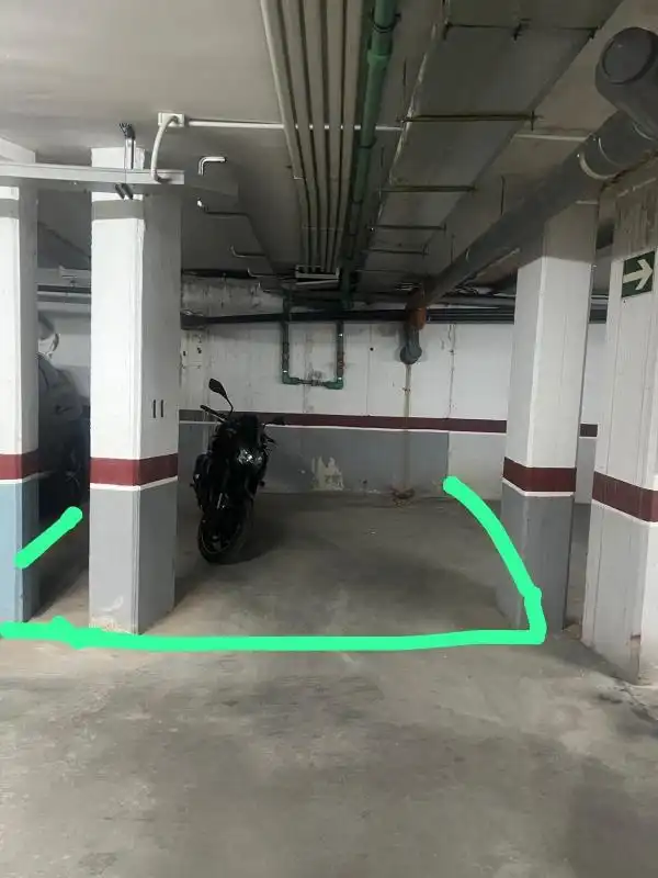 Einzelparkplatz zum Verkauf in Calle Santa Ángela, imagen 3