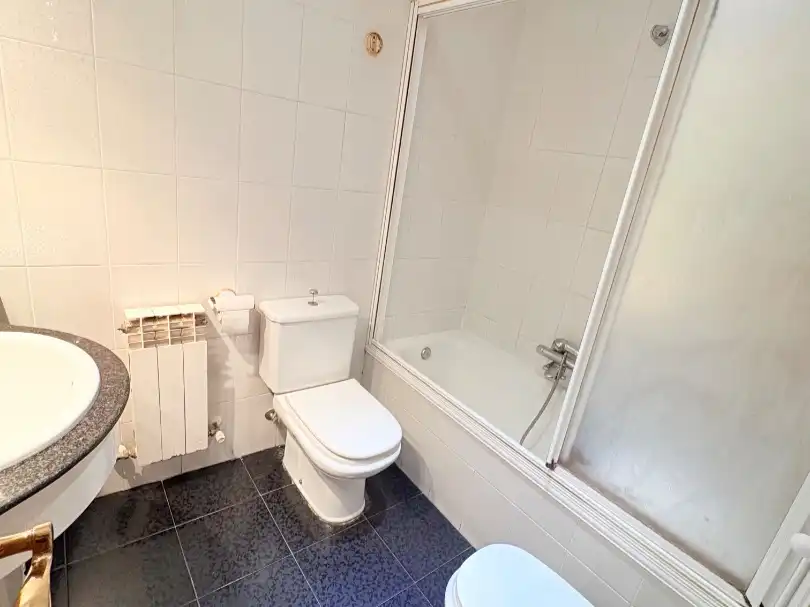 Bany de Pis en venda en Vitoria - Gasteiz