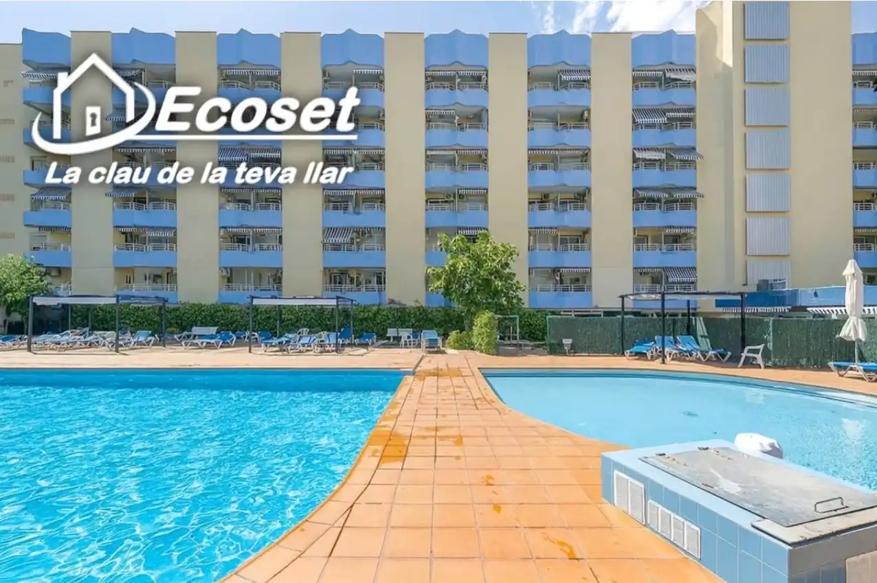 Swimming pool of Apartments for sale in Salou  with Air Conditioner, Heating and Private garden