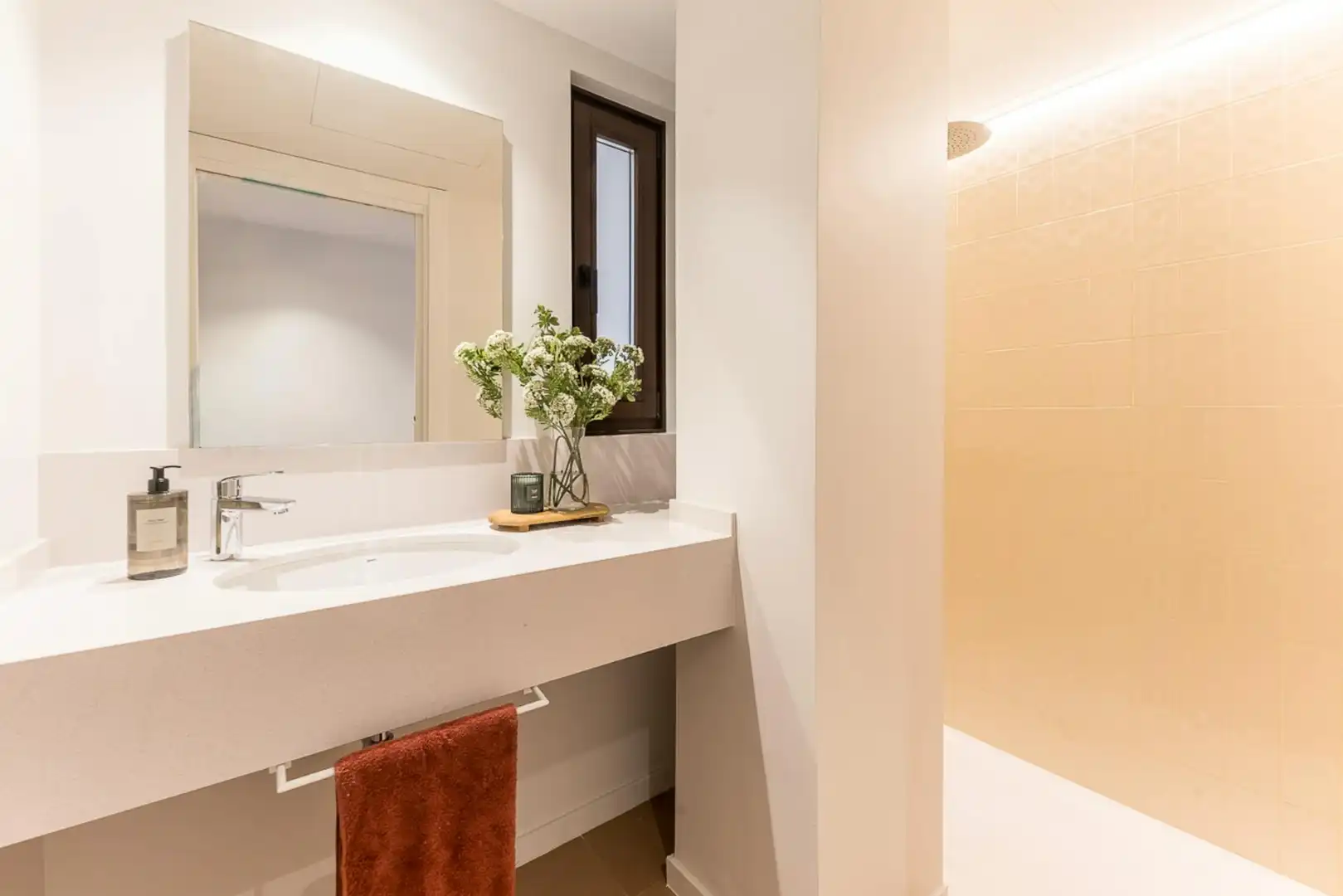 Baño de Piso de alquiler en Ciutat Vella
