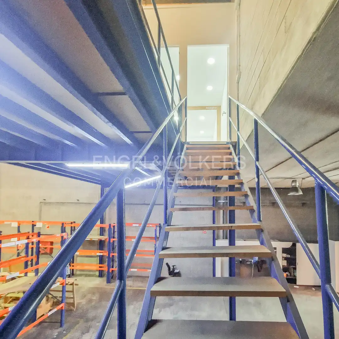 Nave industrial de alquiler en Sant Boi de Llobregat