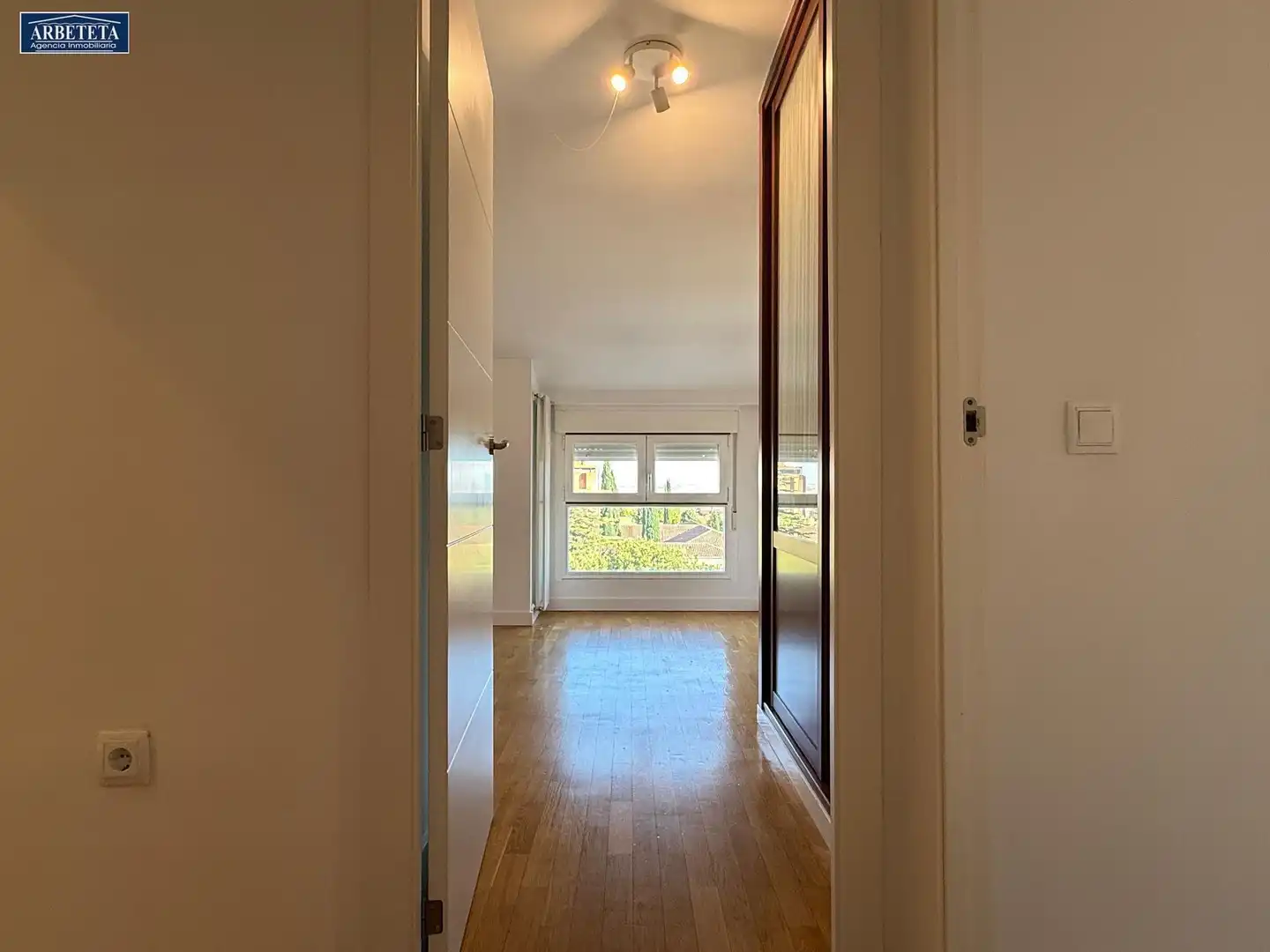 Maisonette zur Miete in Guadalajara mit Klimaanlage, Heizung und Parkett