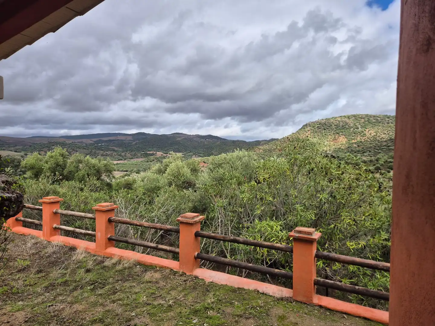 Finca rústica en venda en Puerto Serrano amb Aire condicionat, Calefacció i Jardí privat