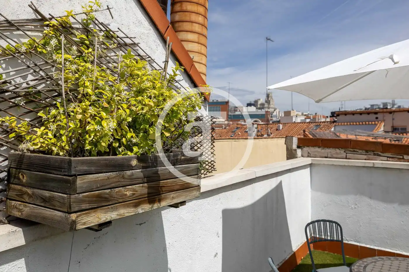 Terraza de Ático de alquiler en Madrid con Aire acondicionado, Calefacción y Amueblado