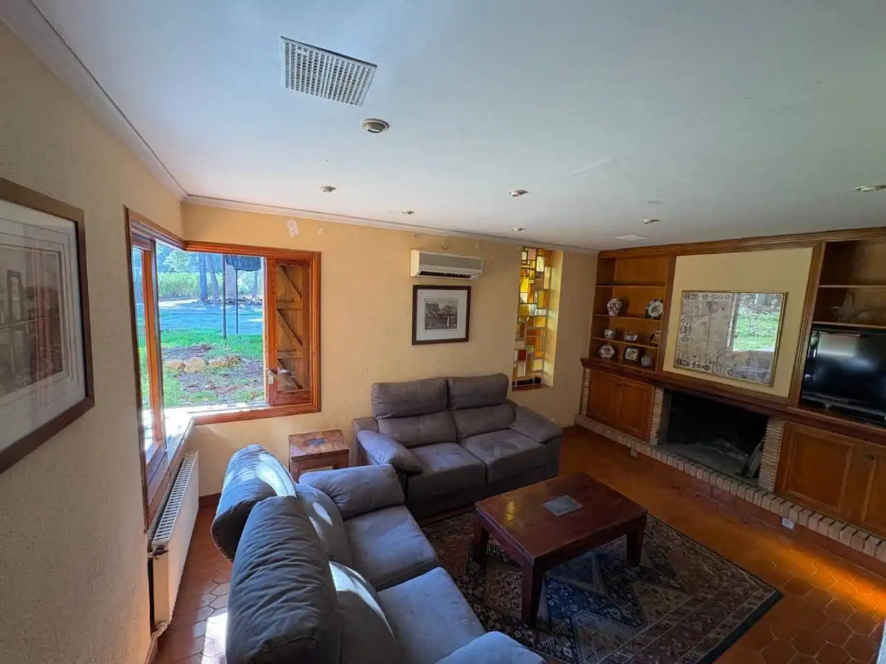 Sala de estar de Casa o chalet en venta en Muro de Alcoy con Aire acondicionado, Jardín privado y Piscina comunitaria