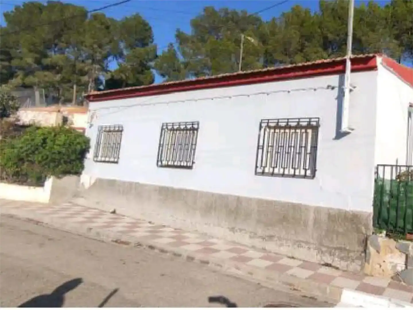 Vista exterior de Casa adosada en venta en Cenizate