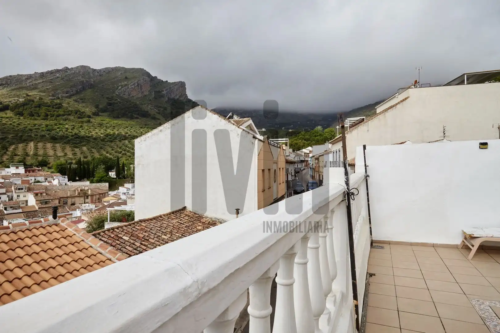 Vista exterior de Casa o xalet en venda en Jaén amb Aire condicionat, Calefacció i Terrassa