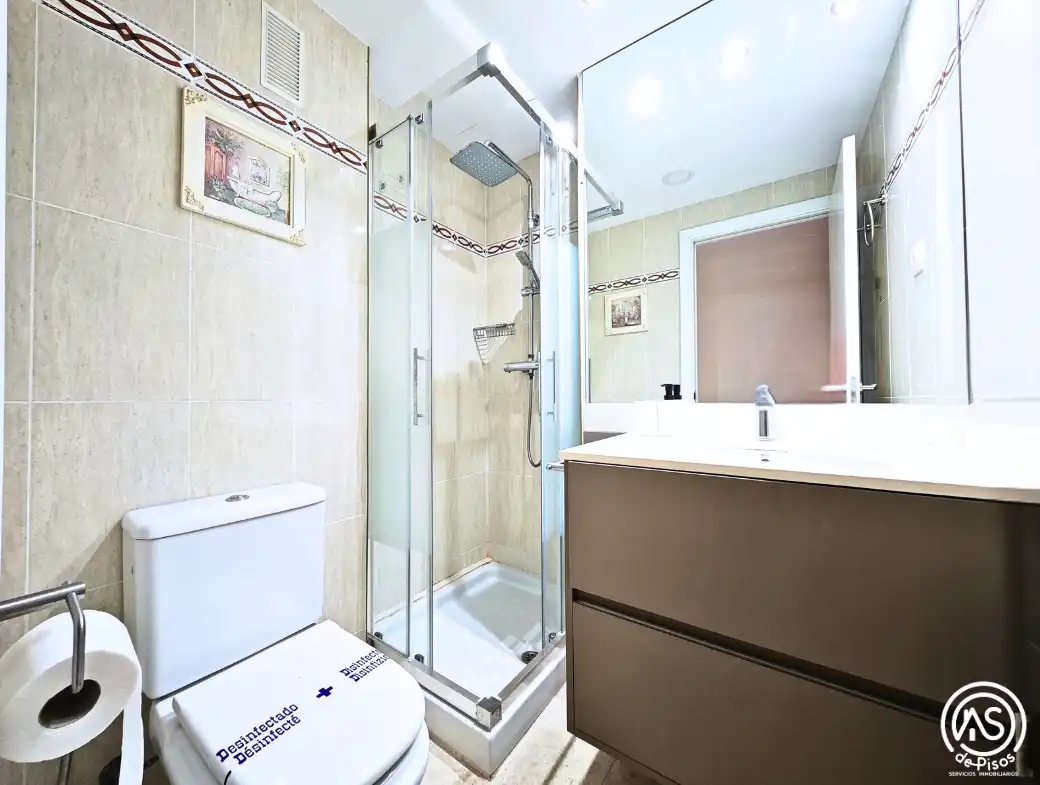 Badezimmer von Wohnung zur Miete in Mont-roig del Camp mit Klimaanlage, Heizung und Privatgarten