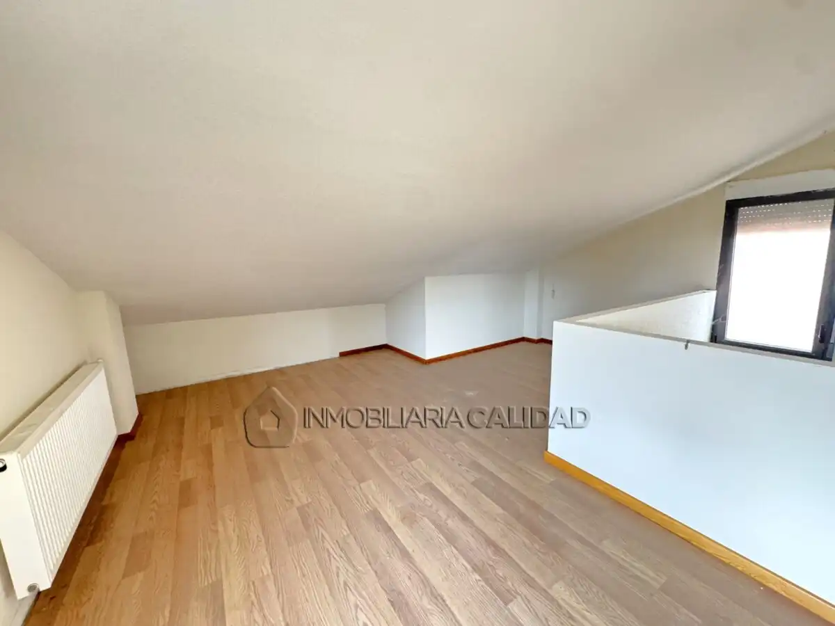 Casa o chalet en venta en Alfoz de Quintanadueñas con Calefacción