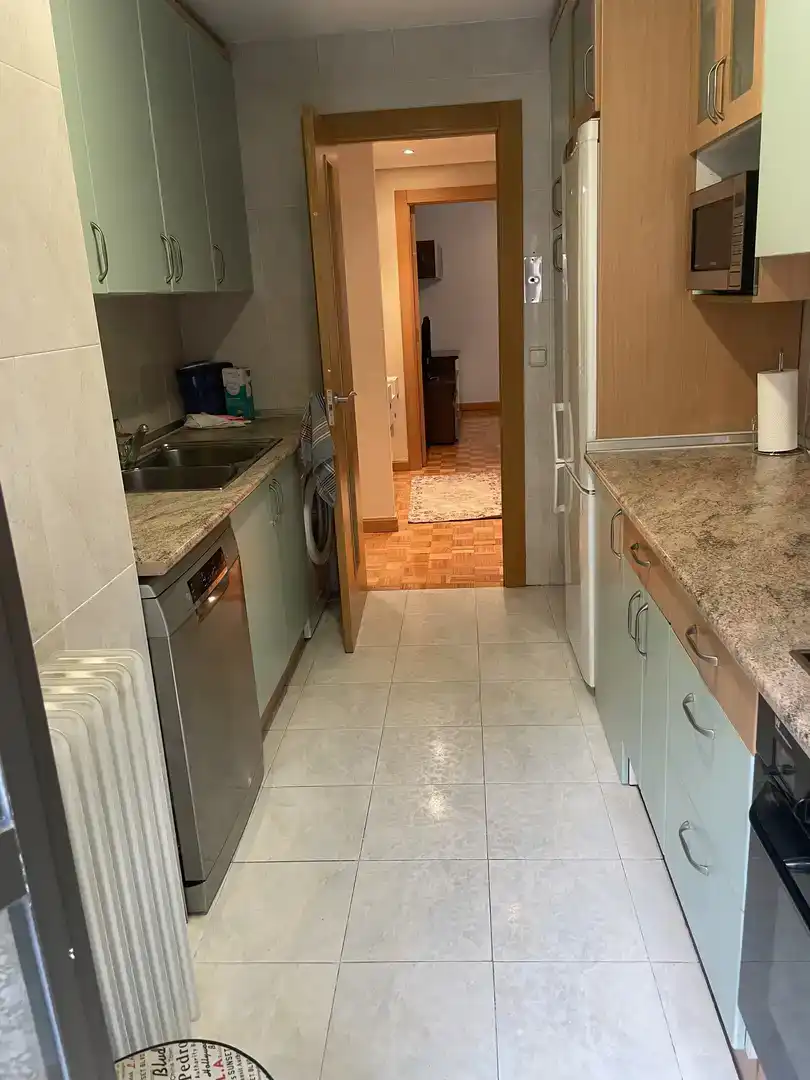 Küche von Wohnung zur Miete in  Logroño mit Parkett, Möbliert und Balkon