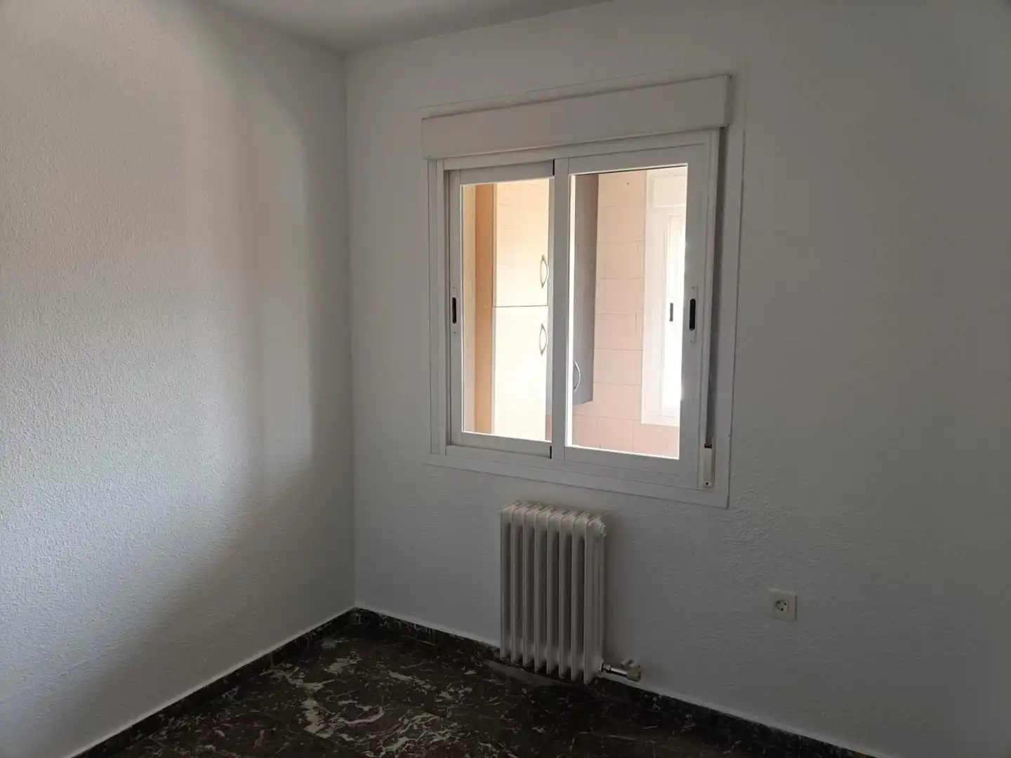 Schlafzimmer von Wohnung zur Miete in Granada mit Heizung, Privatgarten und Terrasse