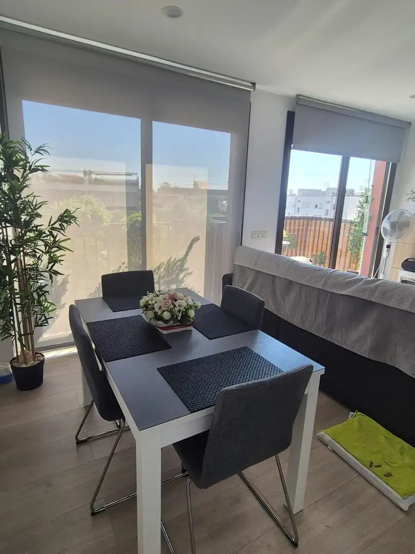 Menjador de Àtic en venda en Cubelles amb Aire condicionat i Terrassa