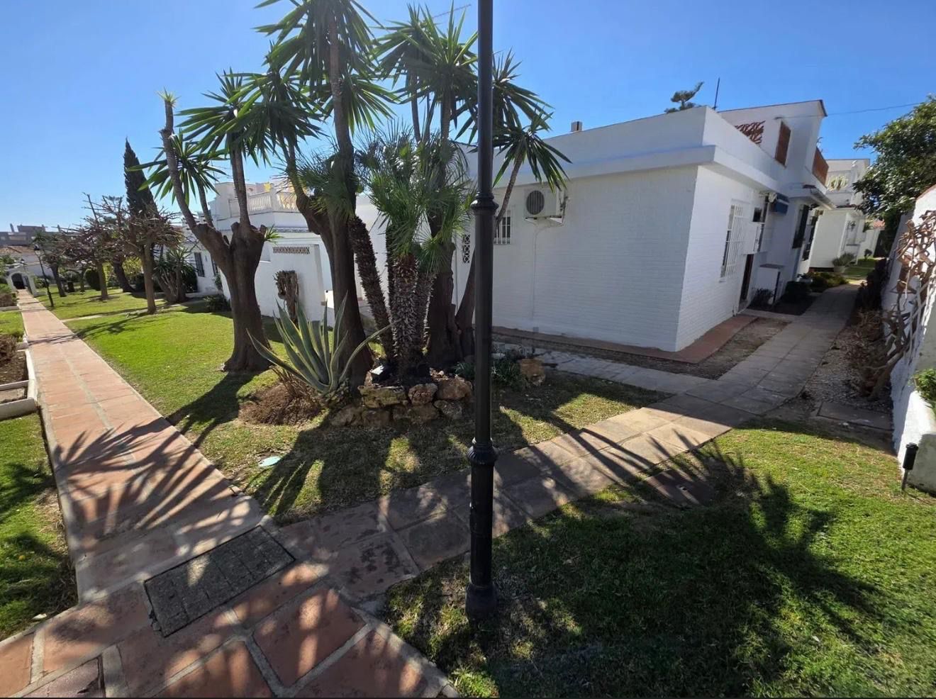 Garden of Single-family semi-detached for rent in Torremolinos  with Air Conditioner, Private garden and Terrace
