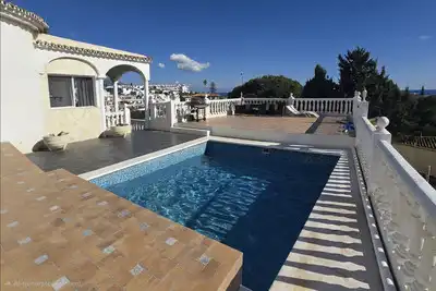 Xalet amb piscina en venda a Las Lagunas