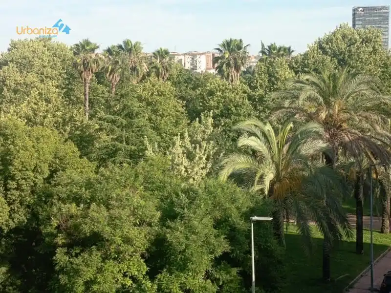 Vista exterior de Apartament de lloguer en Badajoz amb Aire condicionat, Calefacció i Jardí privat