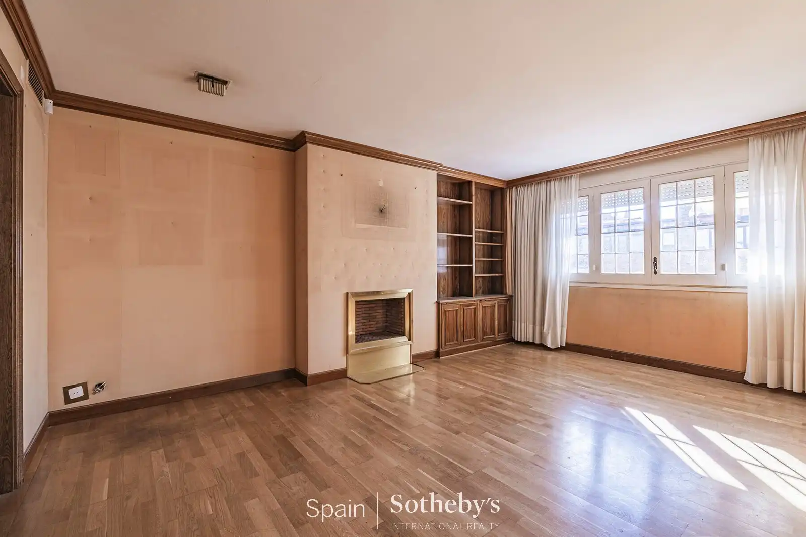Sala de estar de Ático en venta en Barcelona con Aire acondicionado, Calefacción y Terraza