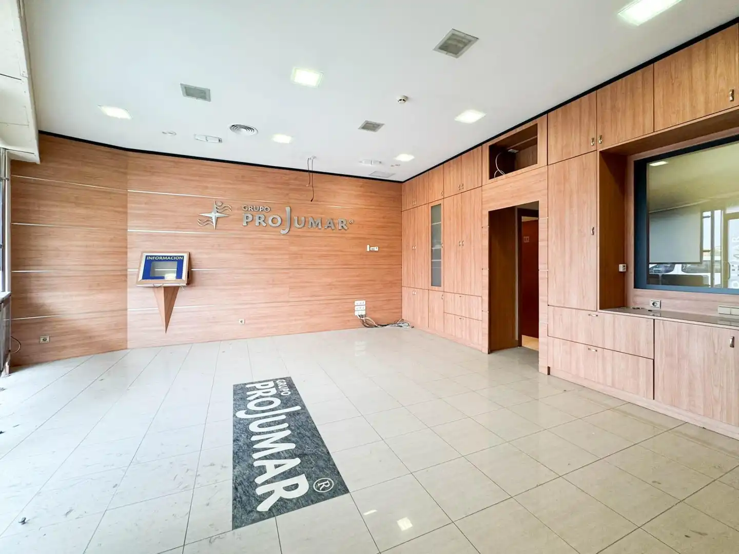 Business premises to rent in Calle JOAQUIN MARTINEZ MACIA, imagen 16