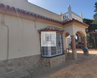 Exterior view of House or chalet for sale in Chiclana de la Frontera  with Private garden and Balcony