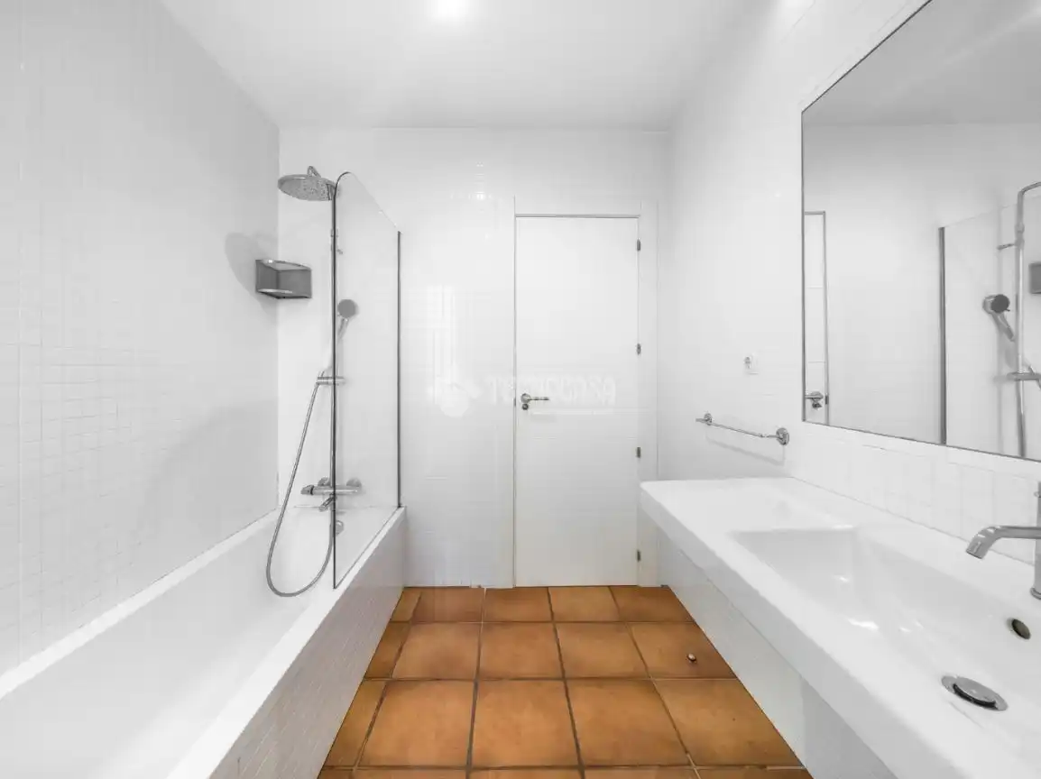 Baño de Piso de alquiler en Madrid