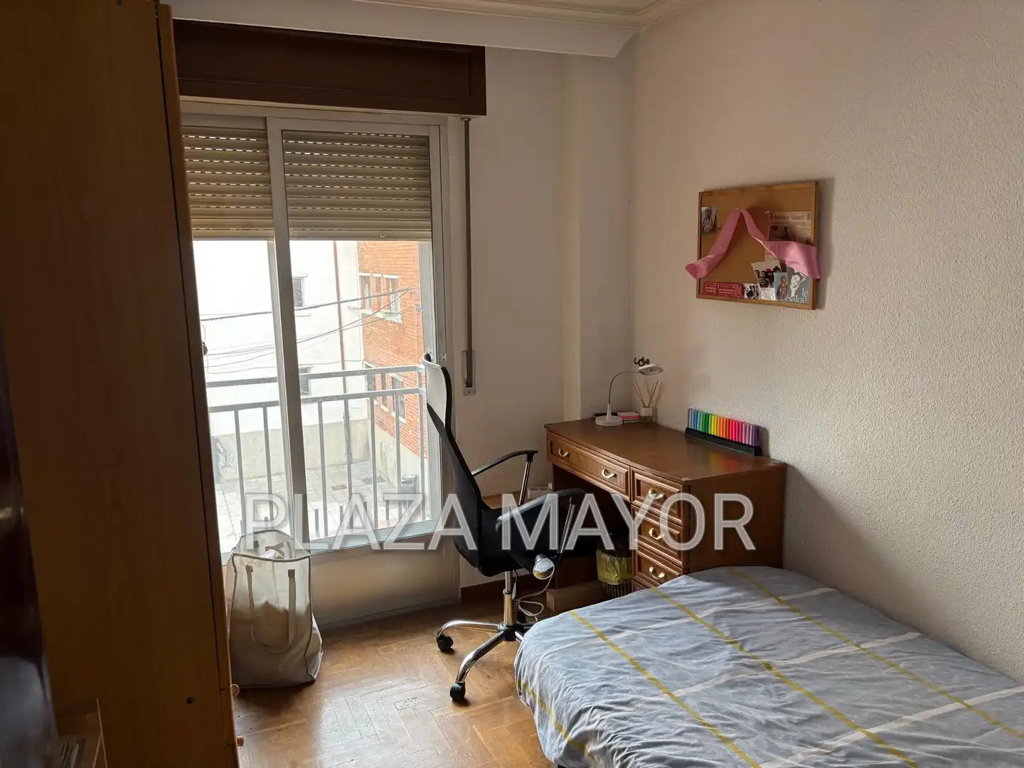 Habitación de Piso de alquiler en Salamanca con Calefacción, Amueblado y Balcón