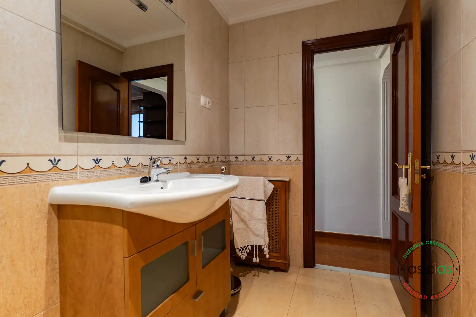 Baño de Piso en venta en Gijón  con Calefacción