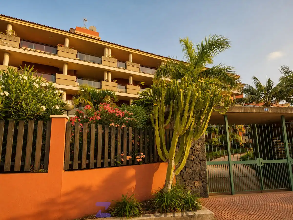 Exterior view of Flat for rent in Puerto de la Cruz  with Air Conditioner, Private garden and Terrace