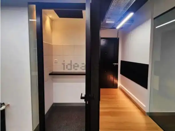 Oficina de alquiler en Madrid con Aire acondicionado, Calefacción y Amueblado