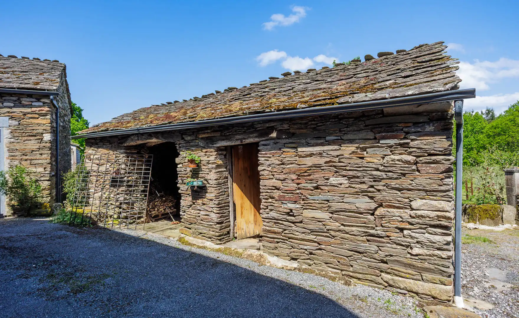Vista exterior de Finca rústica en venta en Outeiro de Rei con Amueblado