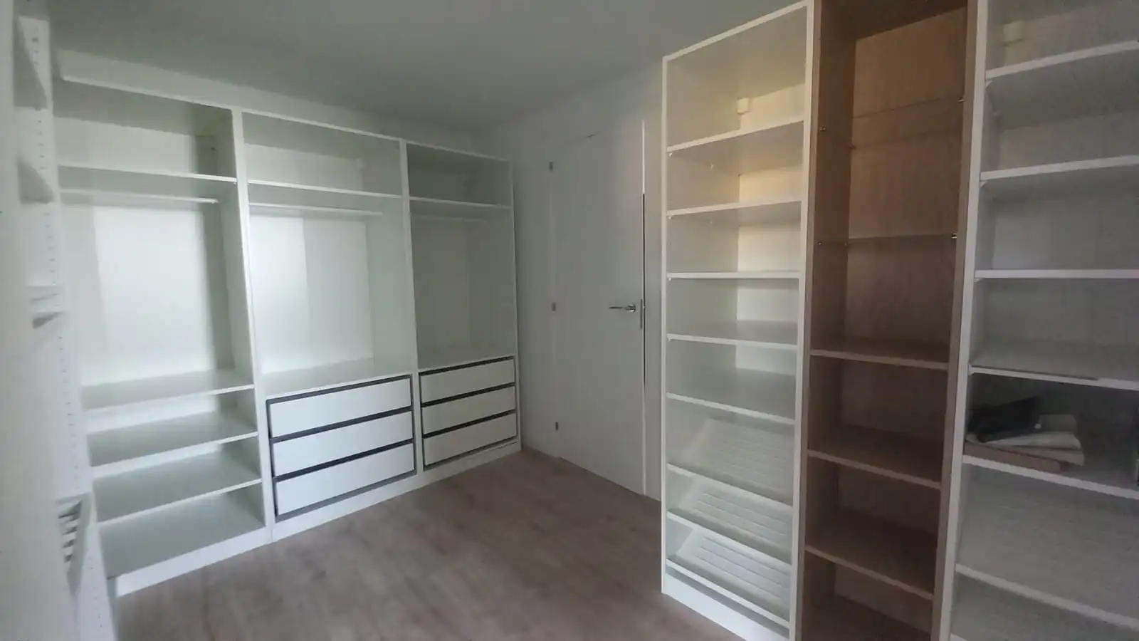 Habitación de Piso de alquiler en Zaragoza con Aire acondicionado, Calefacción y Parquet